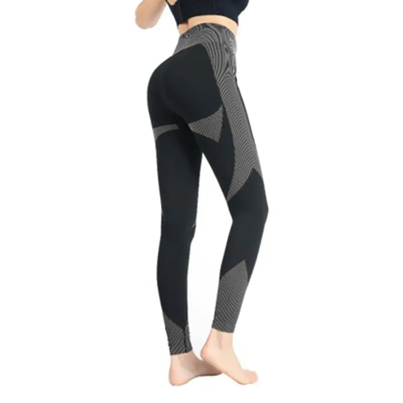 Seamless Hollow Yoga Pants for Women (Moisture-Wicking)