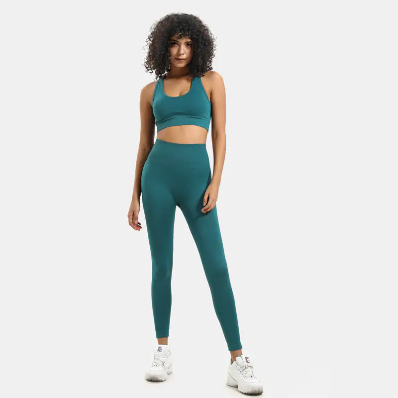 Seamless Knit Yoga Set for Women - Activewear Outfit