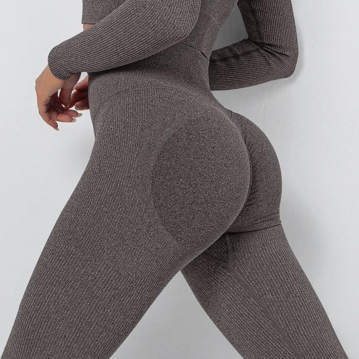 Seamless Knitted Moisture-Wicking Yoga Pants