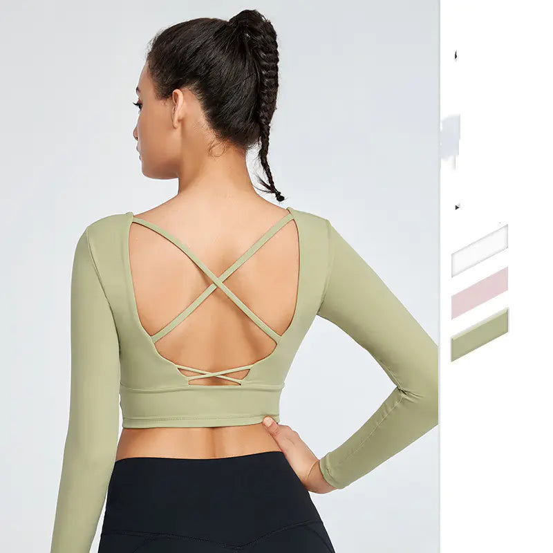 Long Sleeve Yoga Wear Tight T-shirt with Chest Pad