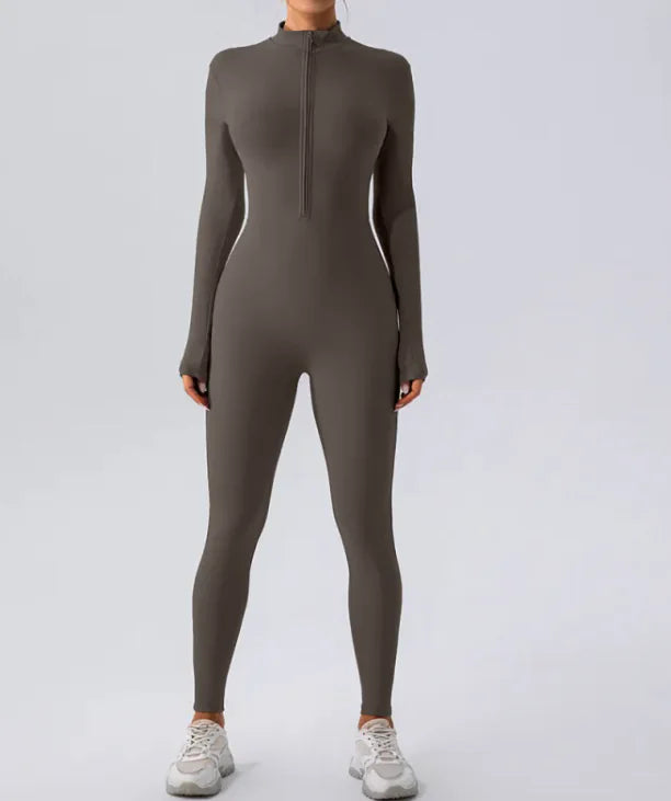 Einteiliger Jumpsuit mit moderner Passform