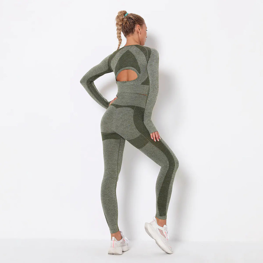 Seamless Hollow Yoga Set with High-Waisted Leggings