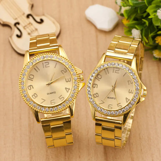 Gold Men's Quartz Watch with 12-Digit Design