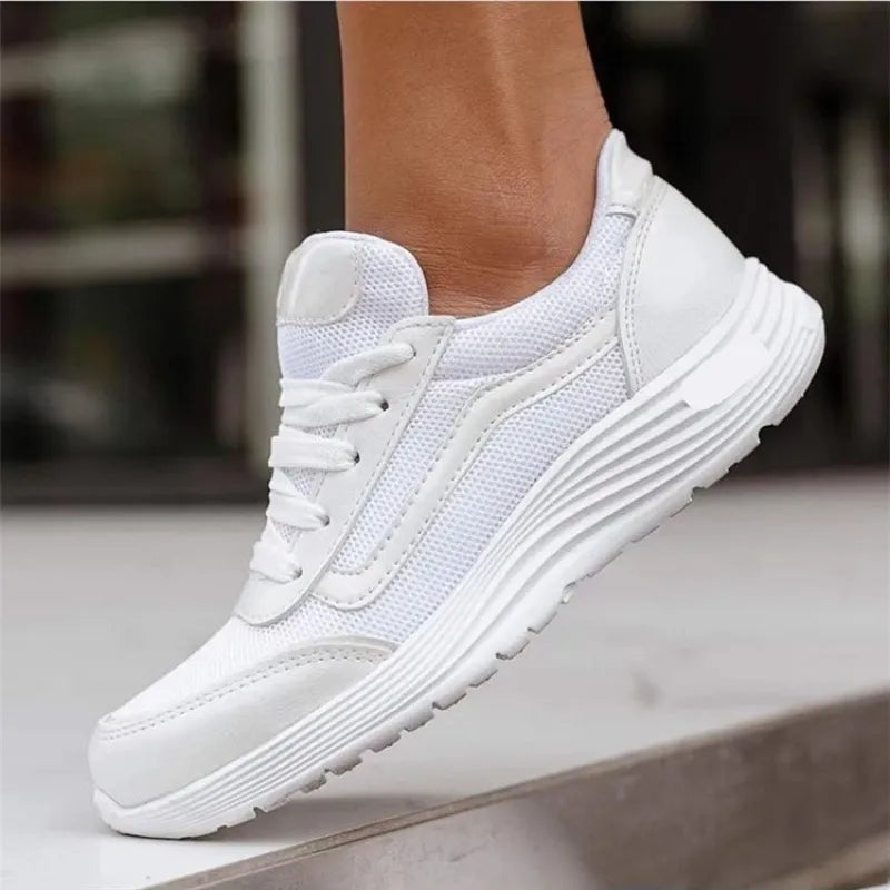 Women's Lace-Up Sports Shoes