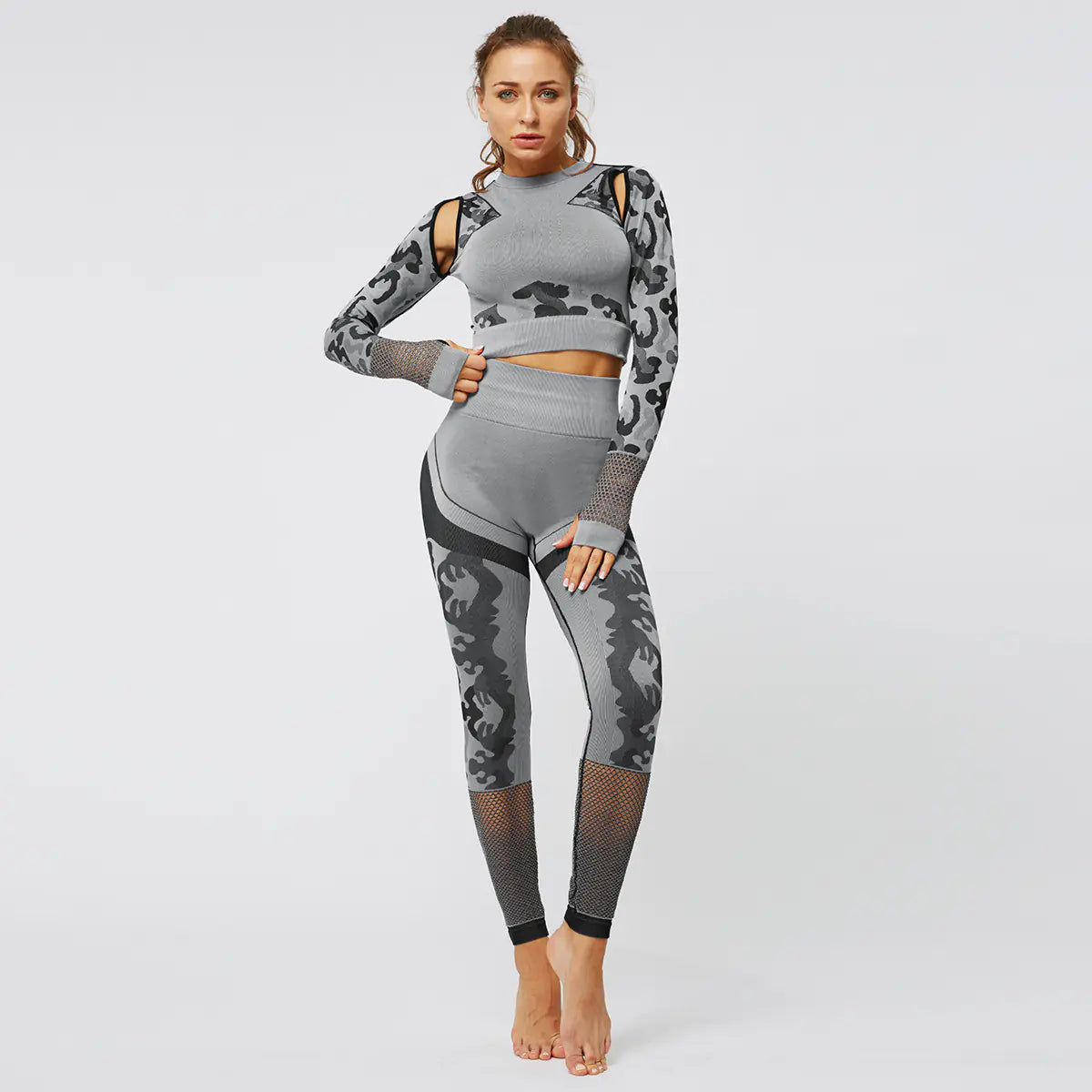 Camouflage Hollow Yoga Set with Seamless Leggings