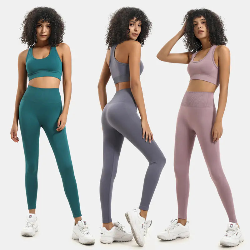 Seamless Knit Yoga Set for Women - Activewear Outfit
