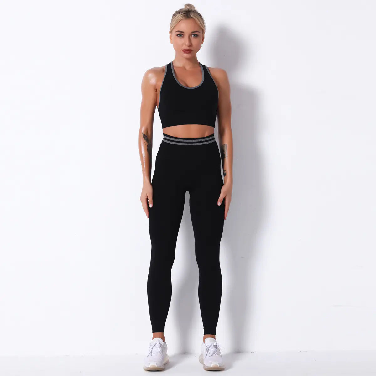Seamless Knit Butt-Lifting Yoga Pants Set for Women