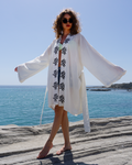 SAMIMI Cotton Beach Kimono Robe – Effortless Beachwear & Loungewear / White with Black Collar Detail