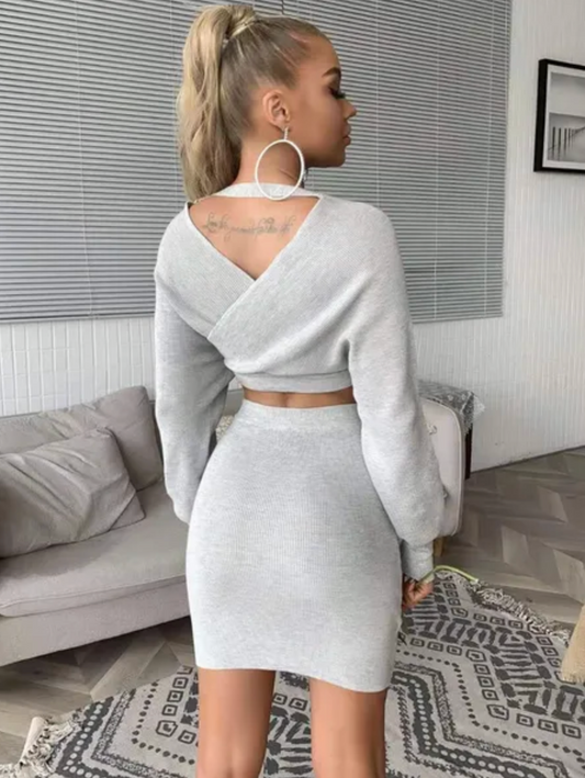 LONG SLEEVE SWEATER TWO PIECE MINI SKIRT