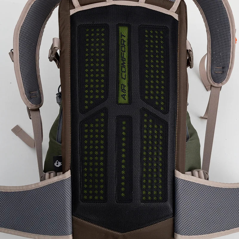 Lightweight 35L Hiking Backpack Breathable Camping Green