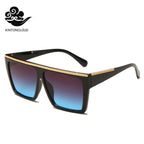 Breite, groovige Sonnenbrille aus Kunststoff für Damen