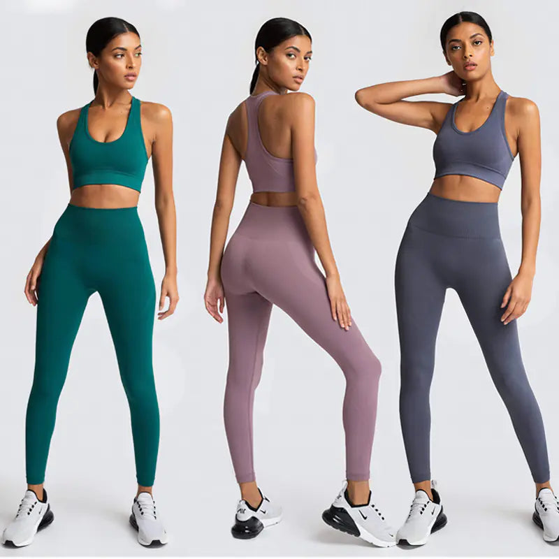 Seamless Knit Yoga Set for Women - Activewear Outfit