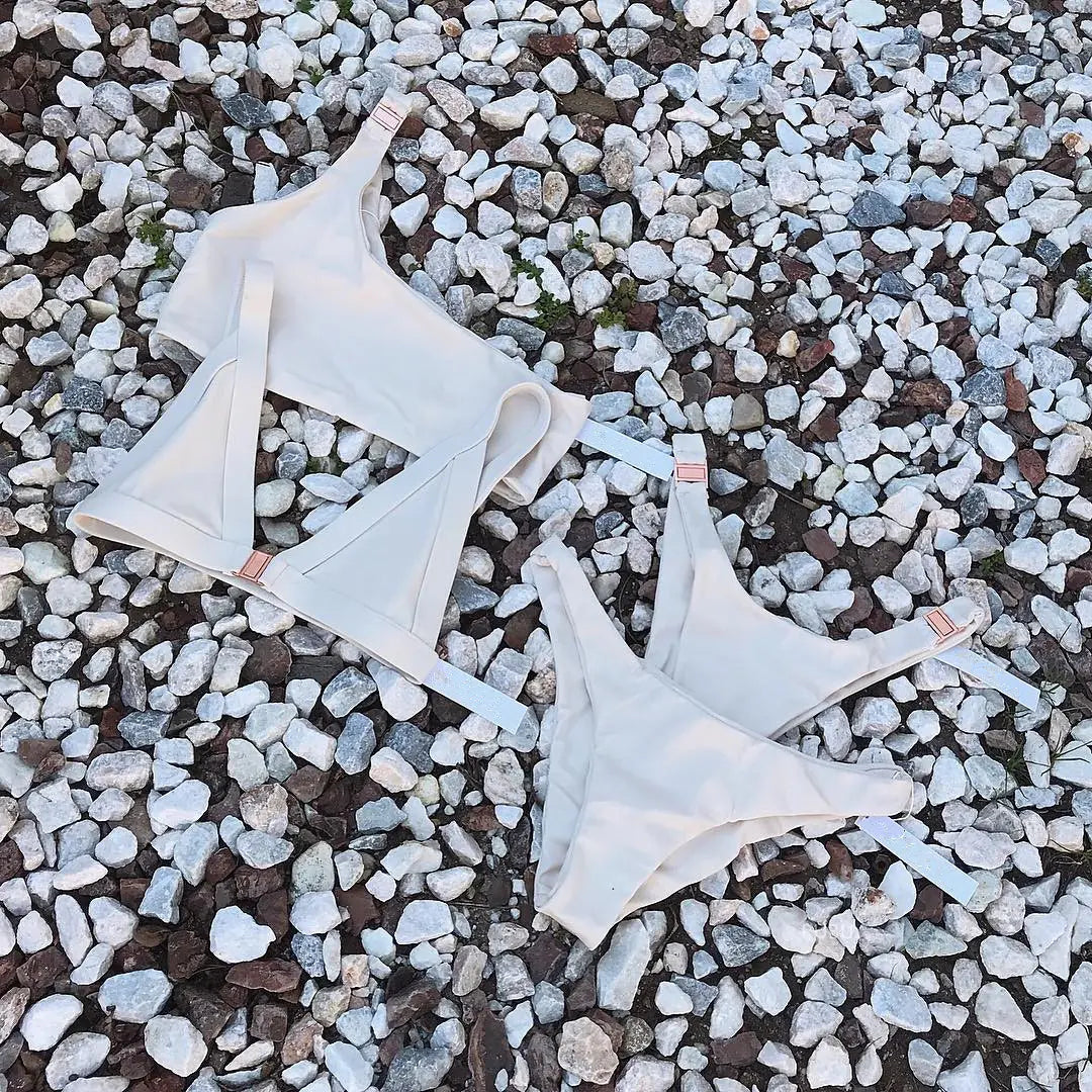 Women's One-Shoulder Solid Color Bikini Swimsuit