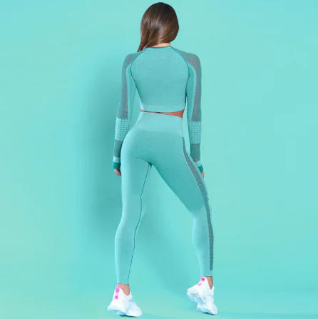 Yoga Outfit Set with Seamless Butt-Lifting Leggings
