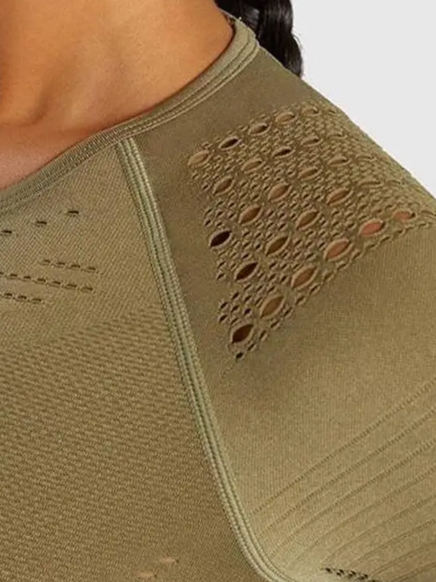 Seamless Women's Yoga Set - High Elasticity & Quick Dry