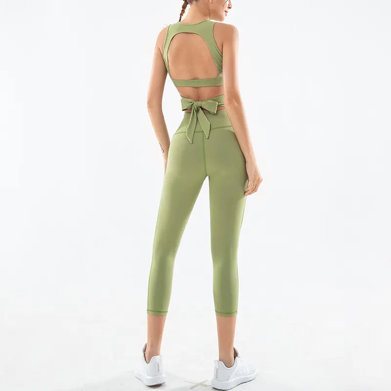 Shockproof Sports Vest and Leggings Set for Yoga