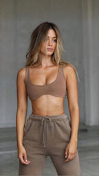 Women's Shockproof Yoga Top - Breathable & Moisture-Wicking