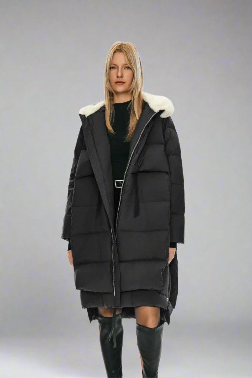 Orolay Womens Long Down Jacket Winter Puffer Jacket Warm Faux-Fur Collar Coat Black Small