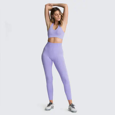 Seamless Knit Yoga Set for Women - Activewear Outfit