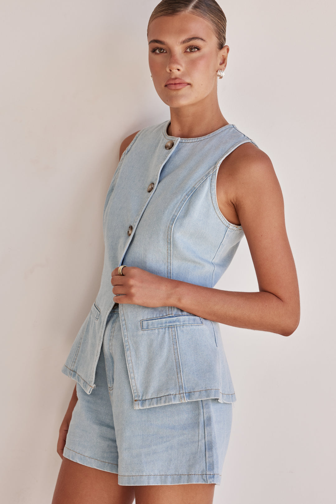 Sleeveless Denim Vest for Women with Front Pockets