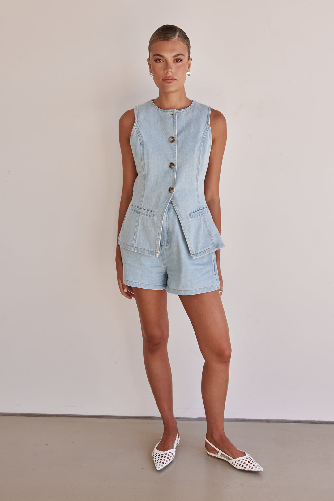 Sleeveless Denim Vest for Women with Front Pockets