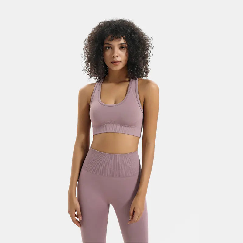 Seamless Knit Yoga Set for Women - Activewear Outfit