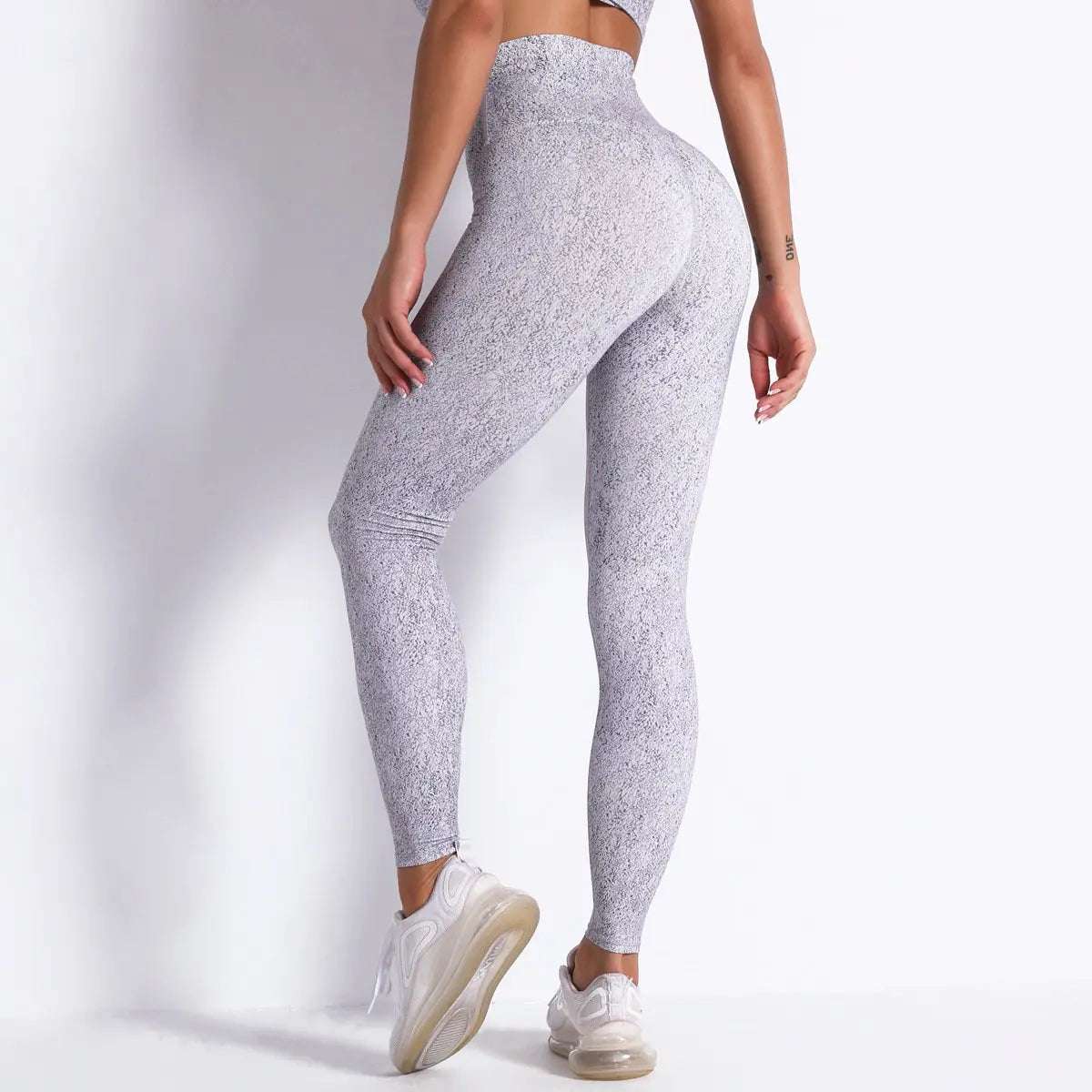 Breathable Moisture-Wicking Yoga Pants for Women