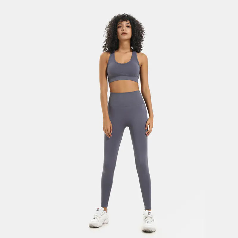 Seamless Knit Yoga Set for Women - Activewear Outfit